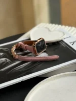 بند اپل واچ چرم کارتیر سانتوس همراه با گارد نگین دار (کدw5008) - تصویر 2