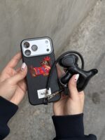 قاب سگ سوسیسی با بند چرم و اویز - تصویر 13