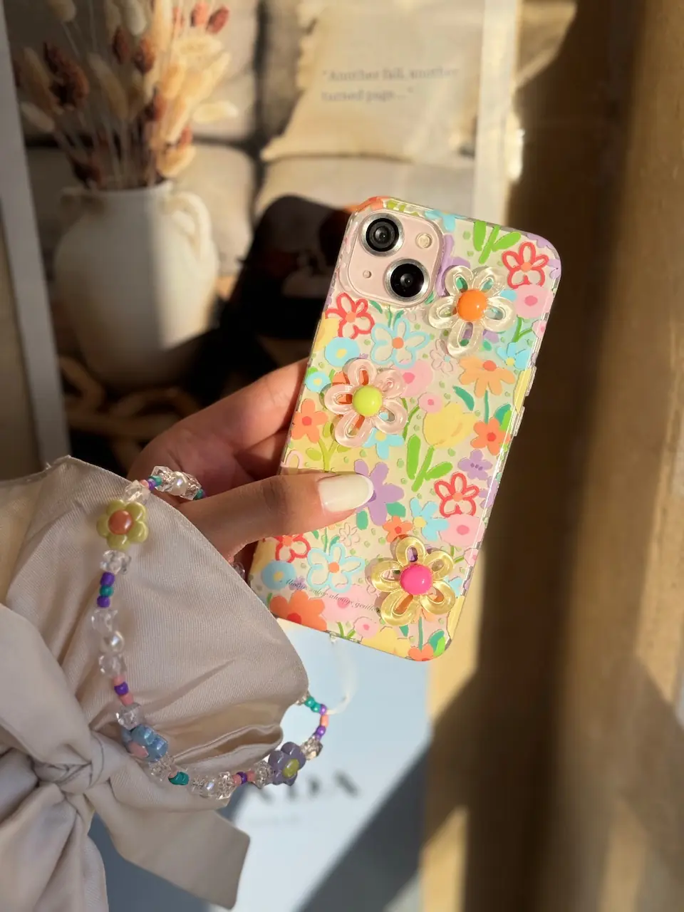 e515a0 قاب باغچه با آویز و گل های برجسته (کدC2079) - تصویر 1